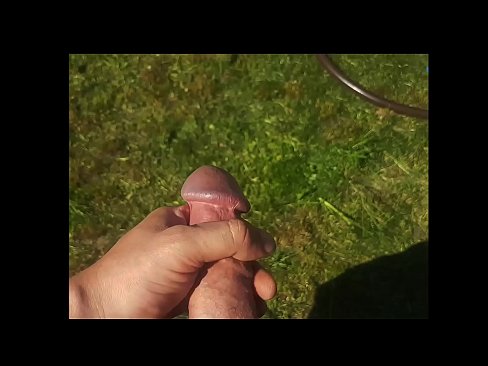❤️ A boazona se fode e se ejacula com um esguicho em um jardim de verão ❤️ Porno vídeo em porno pt-br.bsglass.ru ❌